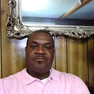 Meet your Posher, Derek